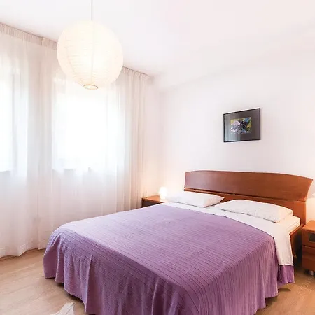 Lara Gortanova Bay Apartman
