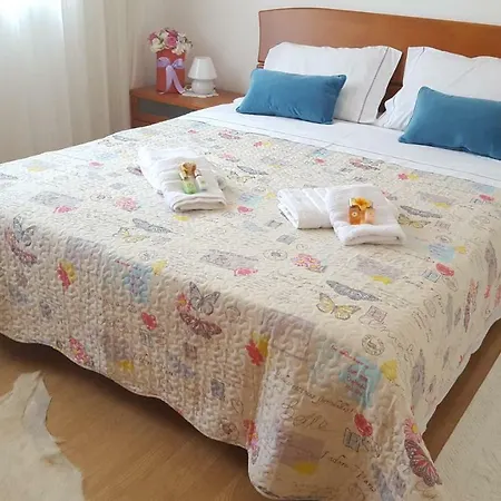 Apartman Lara Gortanova Bay Póla