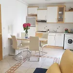 Apartament Lara Gortanova Bay *